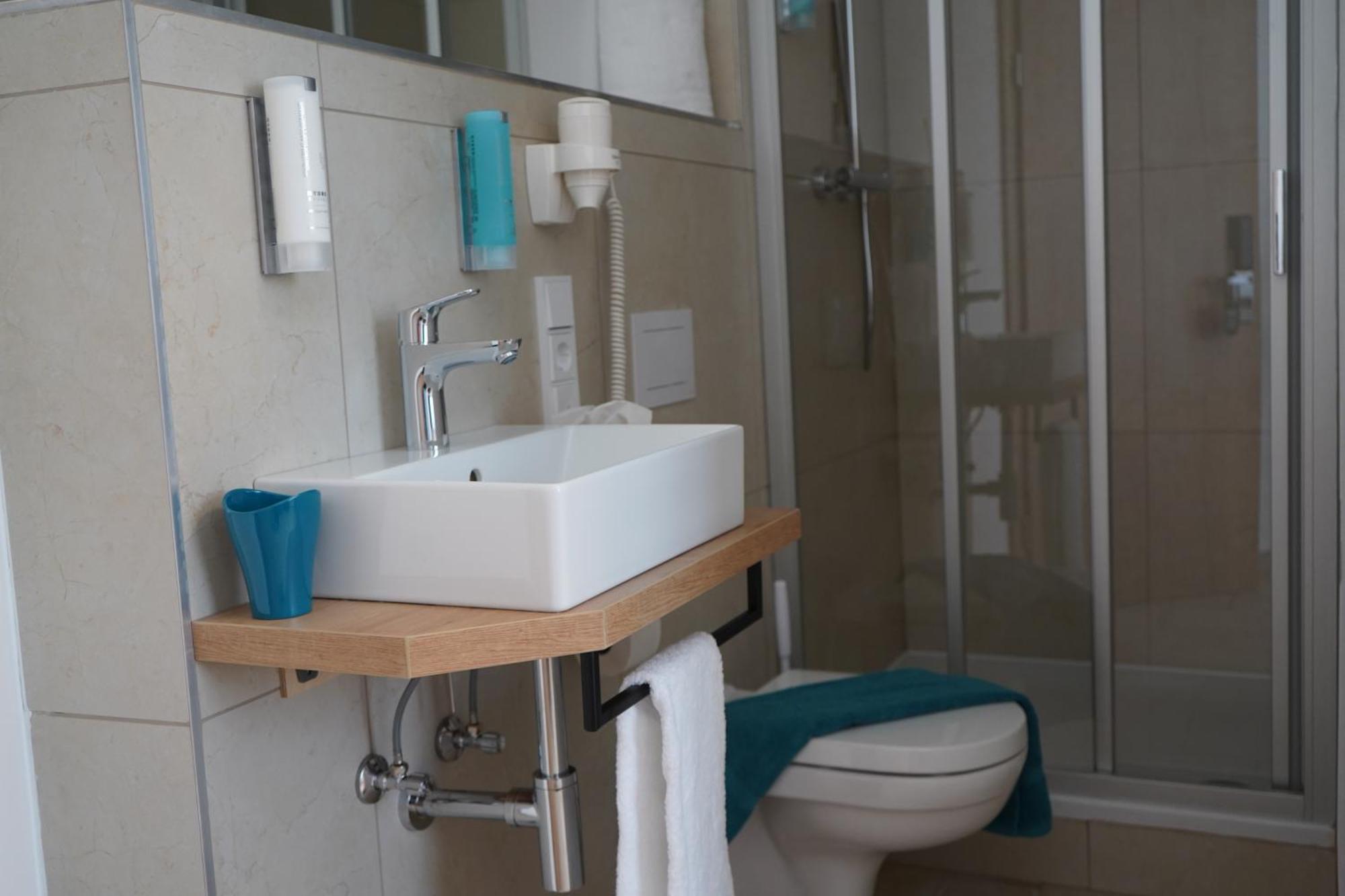 Eco Motel Wallersdorf Екстер'єр фото