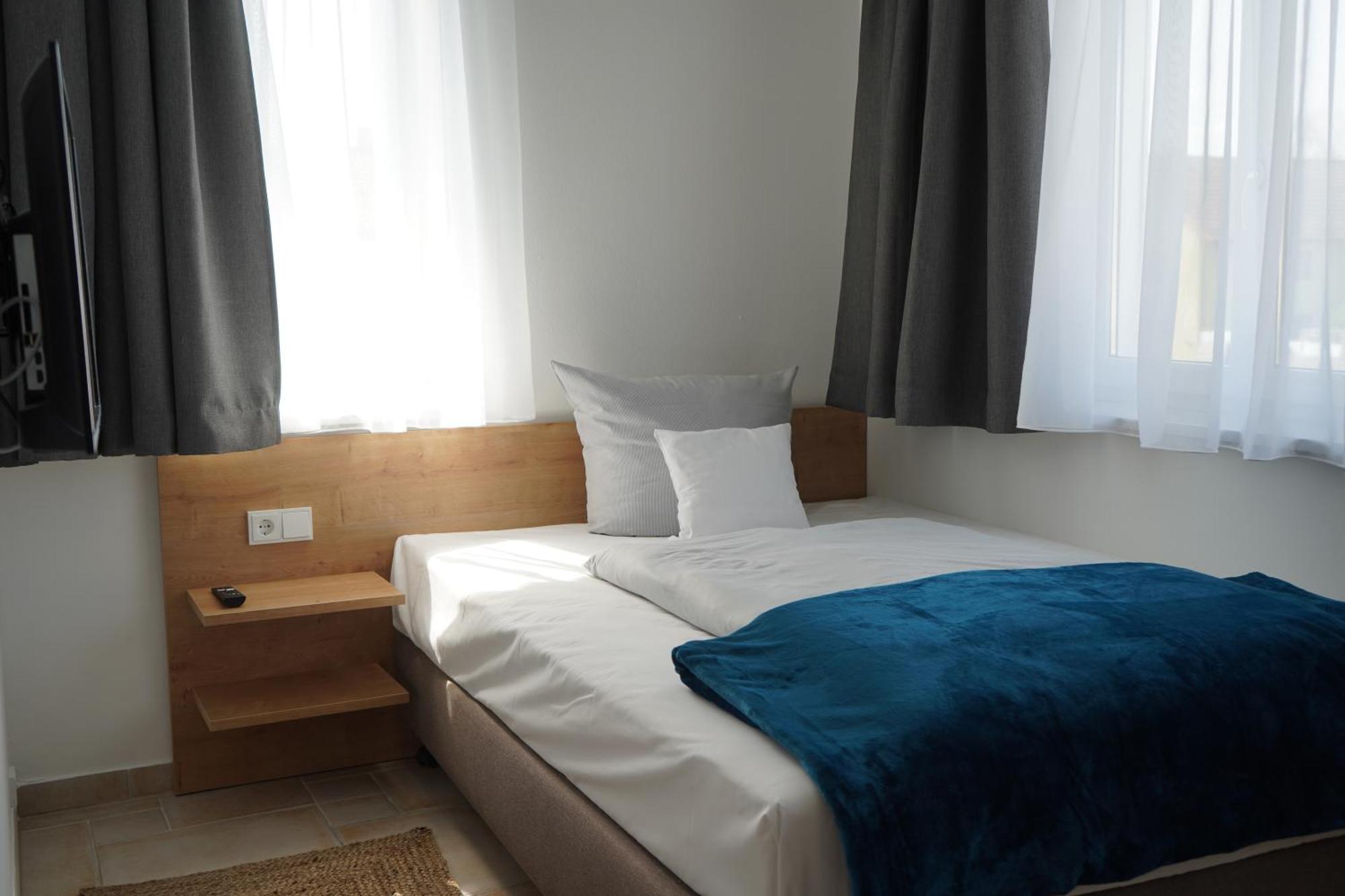 Eco Motel Wallersdorf Екстер'єр фото