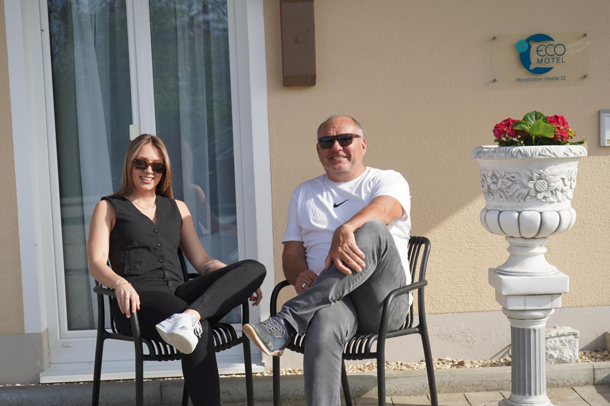 Eco Motel Wallersdorf Екстер'єр фото